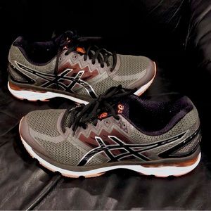 Asics GT-2000, Men’s Size 10-1/2 Extra Wide 4E.